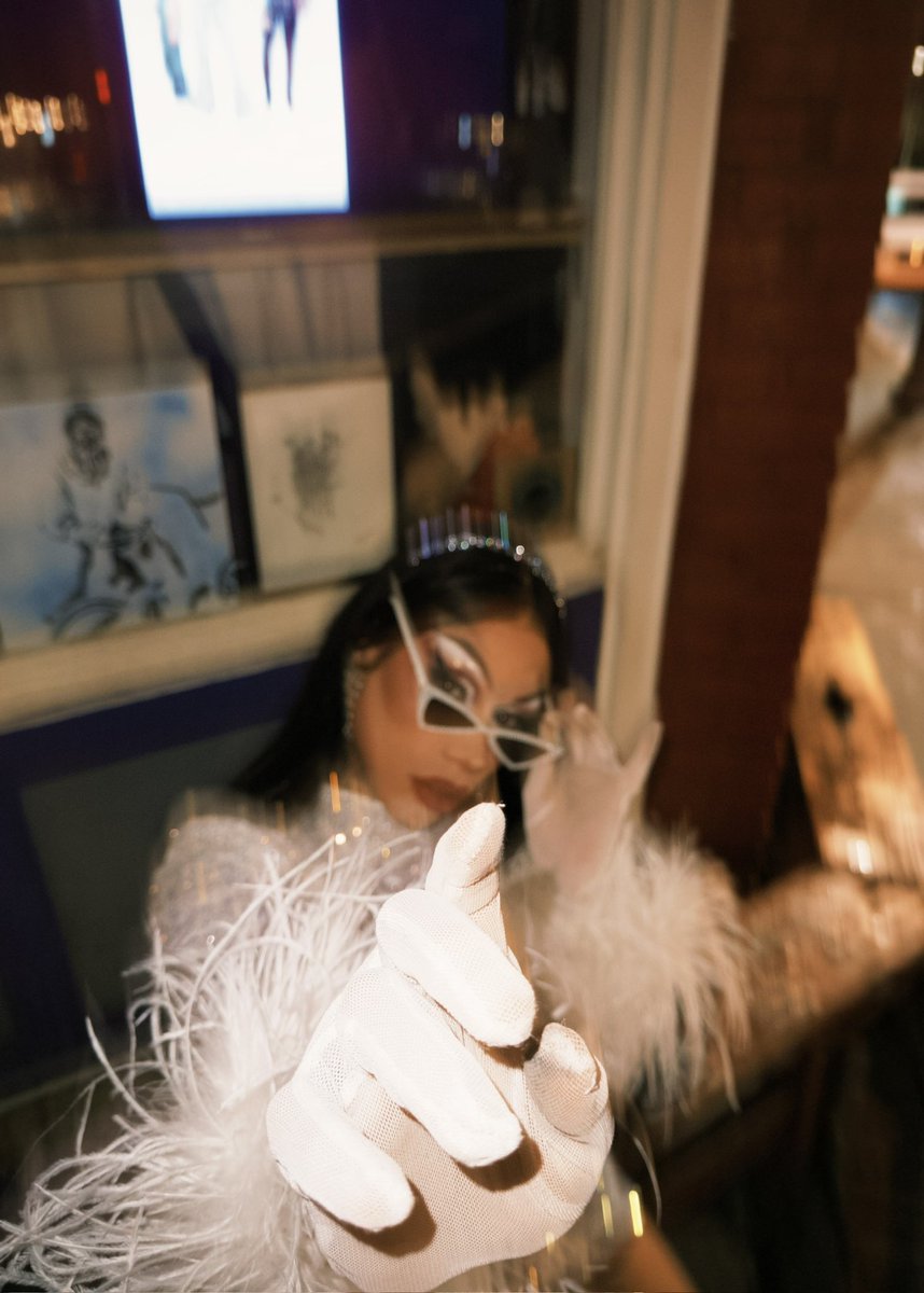 gragqueen's tweet photo. heyyy, Charlotte 🪩🩶✨ https://t.co/EXhThu9dUX