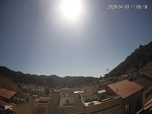 MeteoAdM's tweet image. #Bonvespre des de la part alta d'#ArenysdeMunt Després dels 4 dies festius per a molts de #SetmanaSanta2026 radiants amb màximes: #DivendresSant: 16,9°C, #DissabteSant: 20,6°C, #DiumengedePasqua: 19,4°C i #DillunsdePasqua: 20,6°C👇