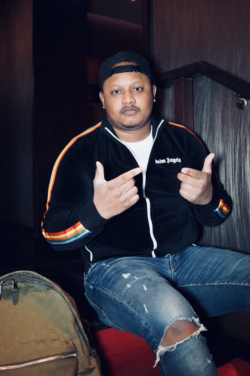 JB⚓️ tweet media