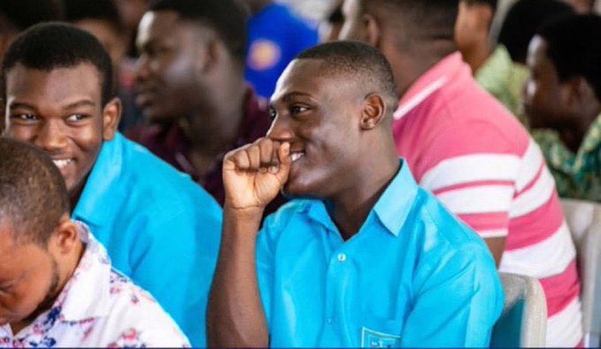 (CFC) OBEY tweet media