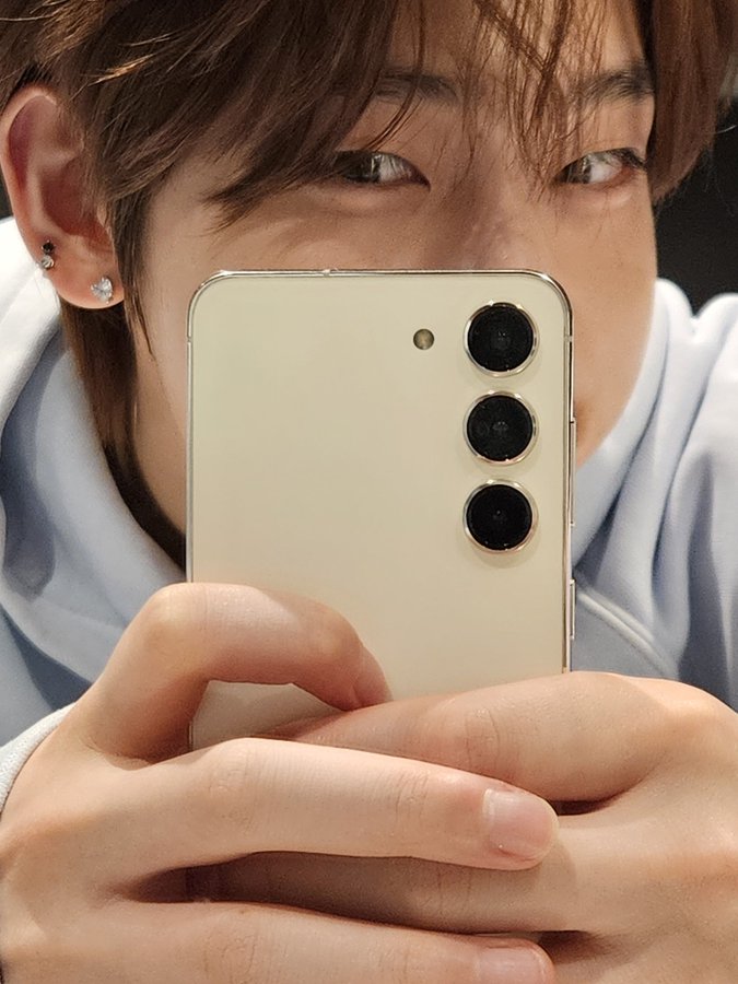 𝐛itǝ̤ thᥱ ♱ 𝒁ǝ͞phy𝖗 tweet media