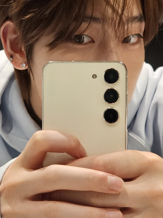 𝐛itǝ̤ thᥱ ♱ 𝒁ǝ͞phy𝖗 tweet media
