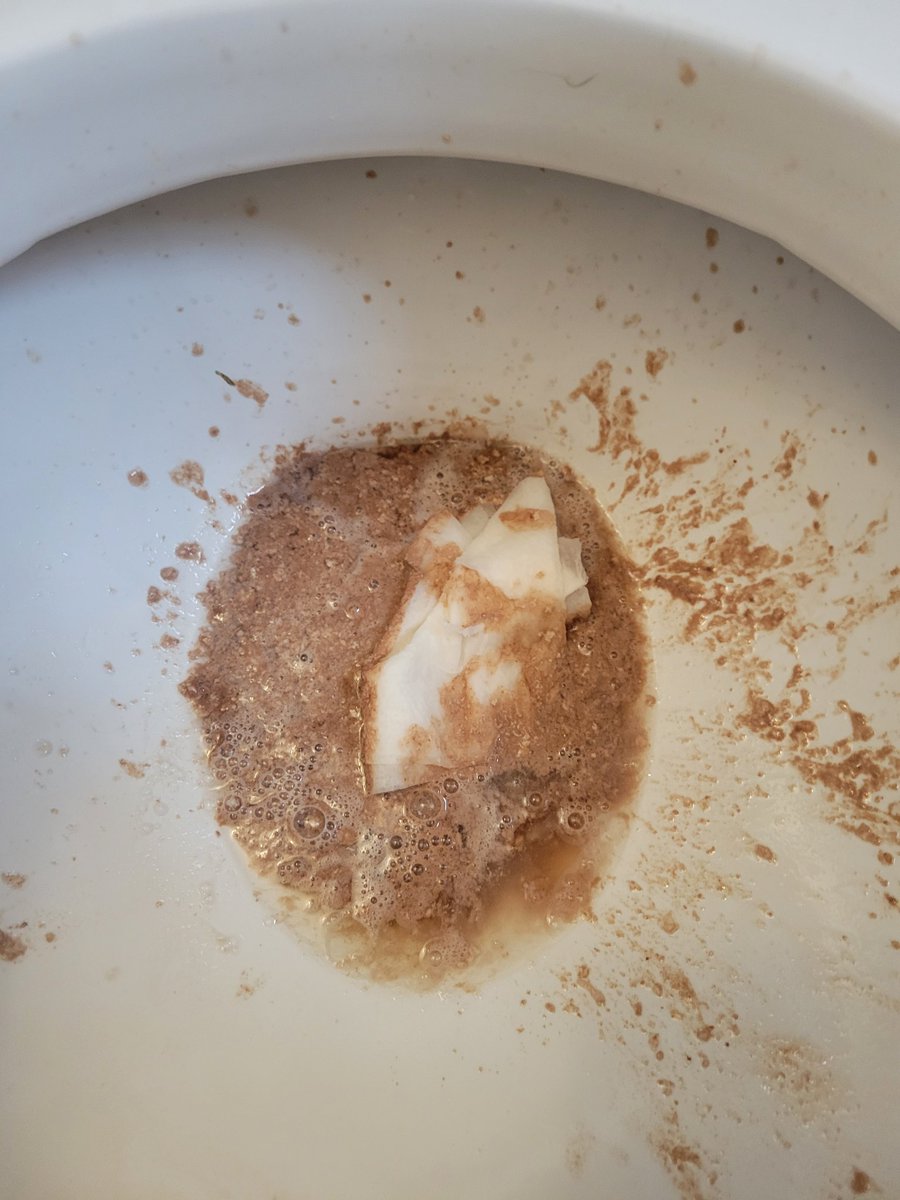 Unaccount_bites's tweet photo. My fav thing to purge will always be soup and milkshakes😋!

#edtwt #purgetwt https://t.co/i7Ti8IcvMX