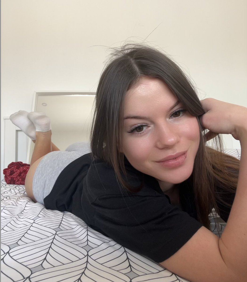 Perri 💙 OF creator tweet media