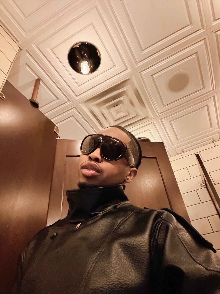 kyleR tweet media