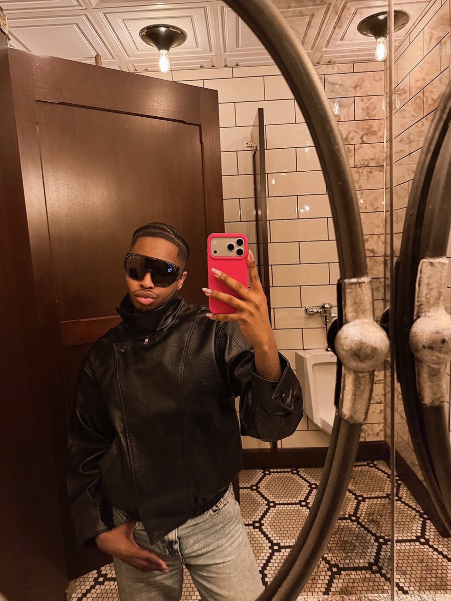 kyleR tweet media