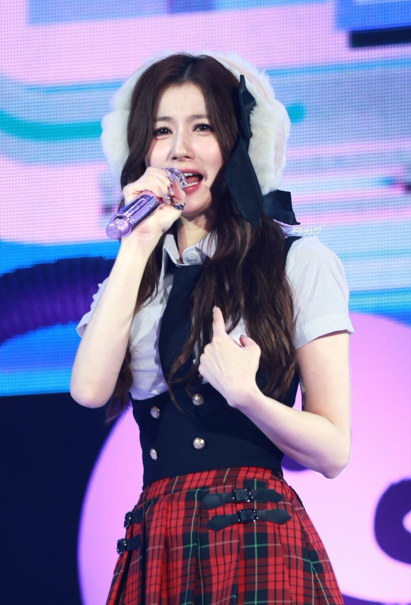 inbie ⋆꙳❅*❆☃️ tweet media