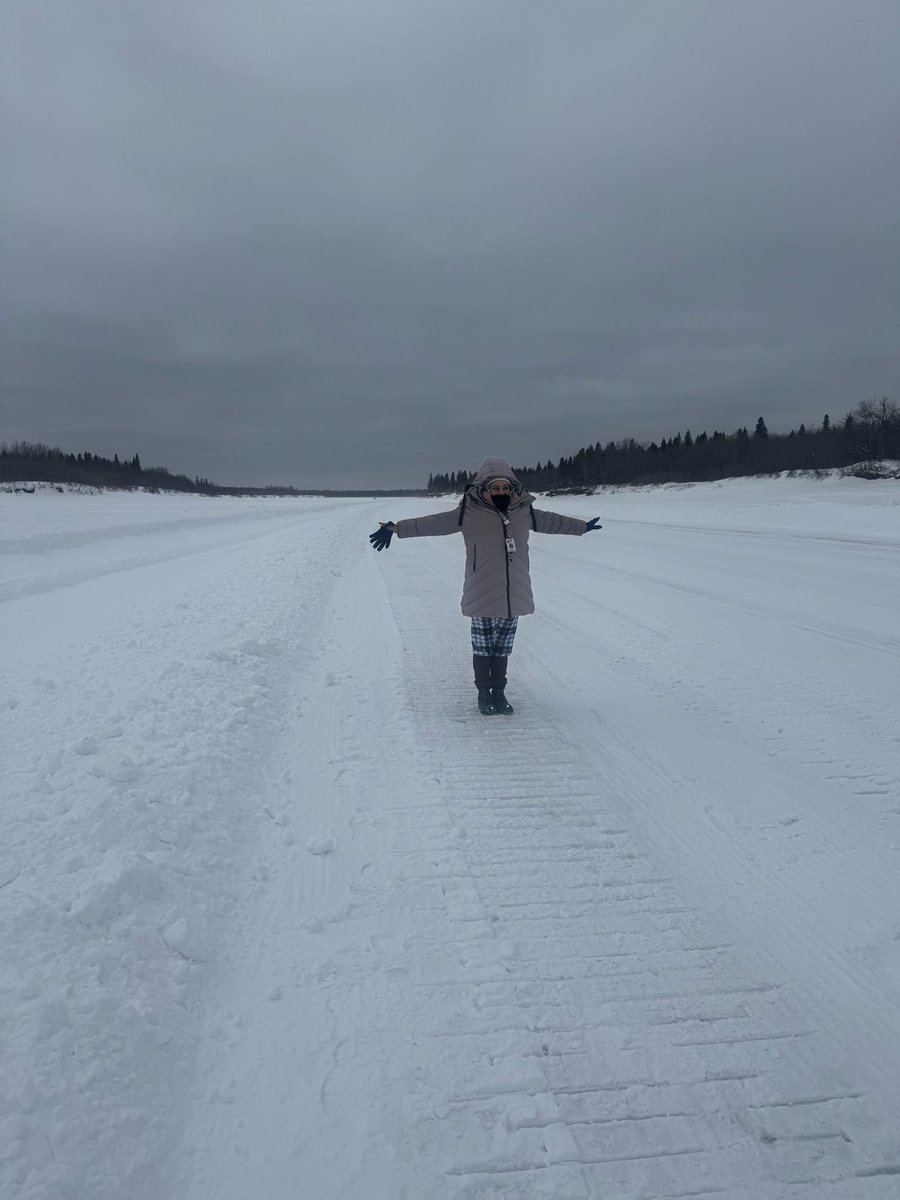 Cosmspa's tweet photo. Love #canada #Canada MOOSE RIVER 🫎 #happyeaster #easter #EasterThoughts #Resurrección https://t.co/R4nOsIvq5b