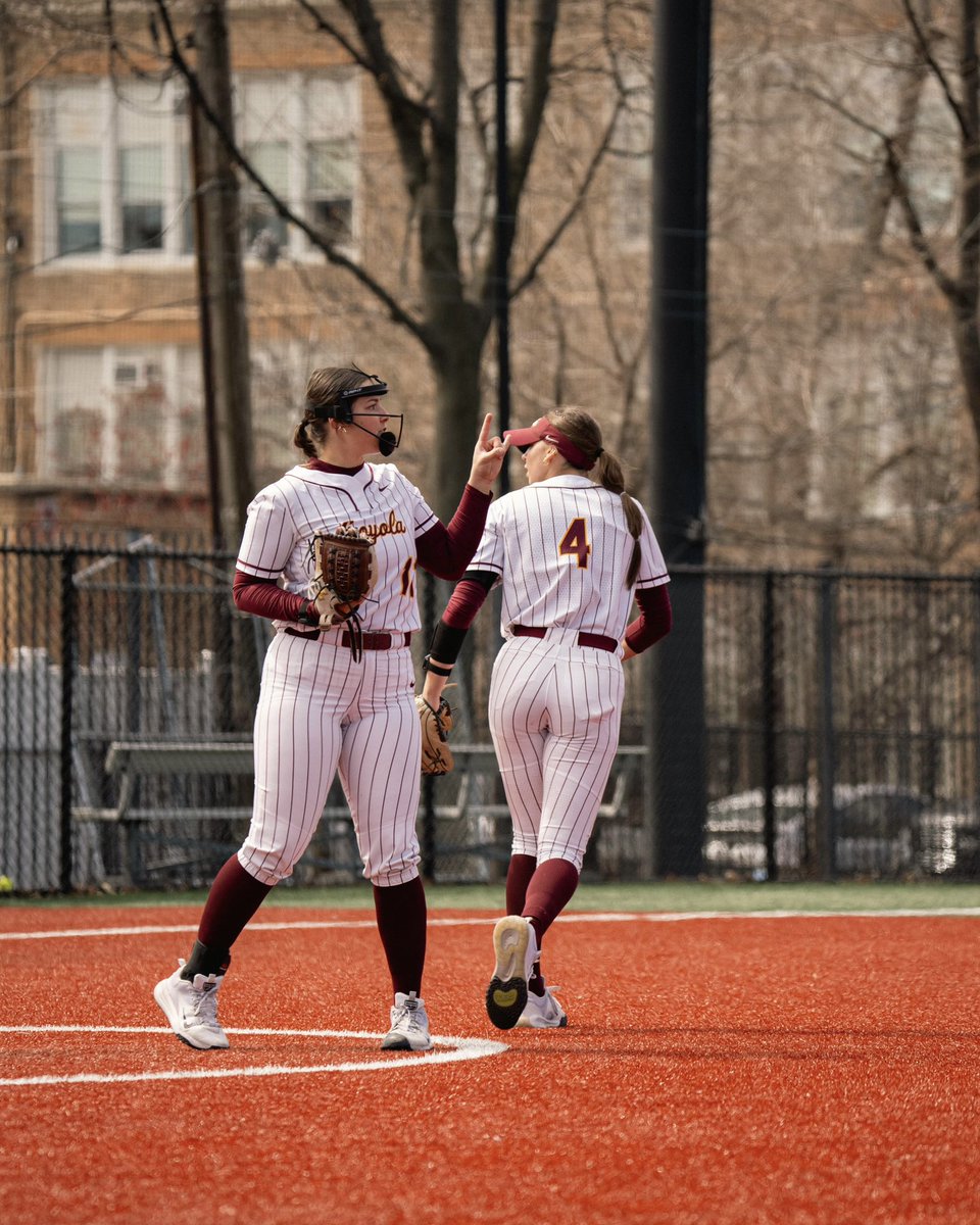 RamblersSB's tweet photo. That’s our girl 👏 

Kiel went the distance in Loyola’s 3-0 weekend at Saint Joe’s, pitching eight of 11 innings in game two with a 0.00 ERA. The rookie finished the weekend 2-0 after 13.2 innings of work (1.02 ERA)🔥 https://t.co/tgUkw1C5lu