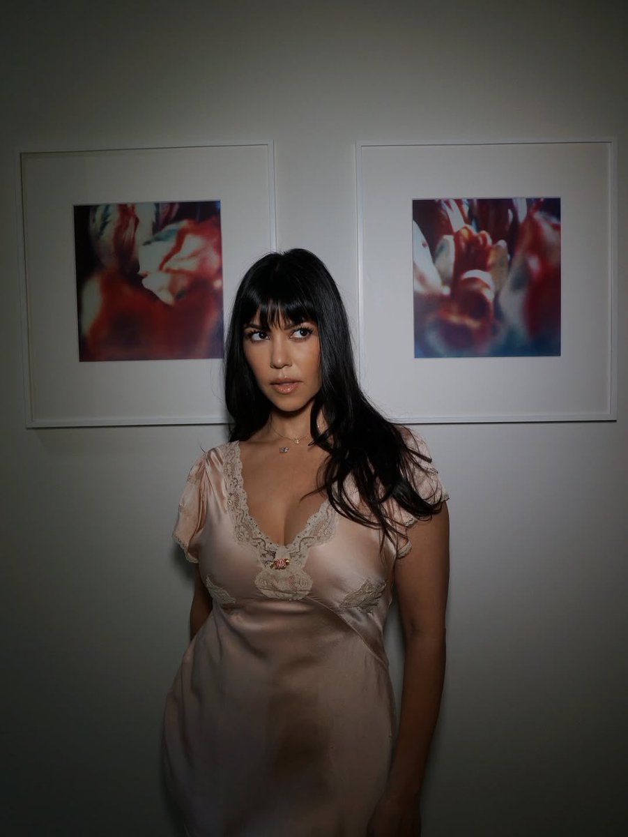 Khloé's girl tweet media