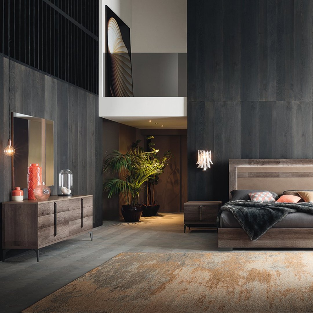 MIGFurniture's tweet photo. Discover the elegance of the Matera Italian Bedroom Collection. 🇮🇹✨
.
📍 1950 McDonald Ave, Brooklyn
📞 718-667-1977
🌐 https://t.co/Fb9LY5YRln
.
#ItalianBedroom #MateraCollection #ItalianFurniture #LuxuryBedroom #BedroomDesign https://t.co/ne5SoFoqSy