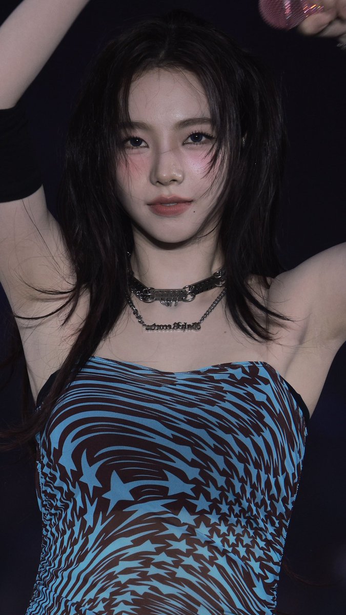 ​P. Gallery tweet media