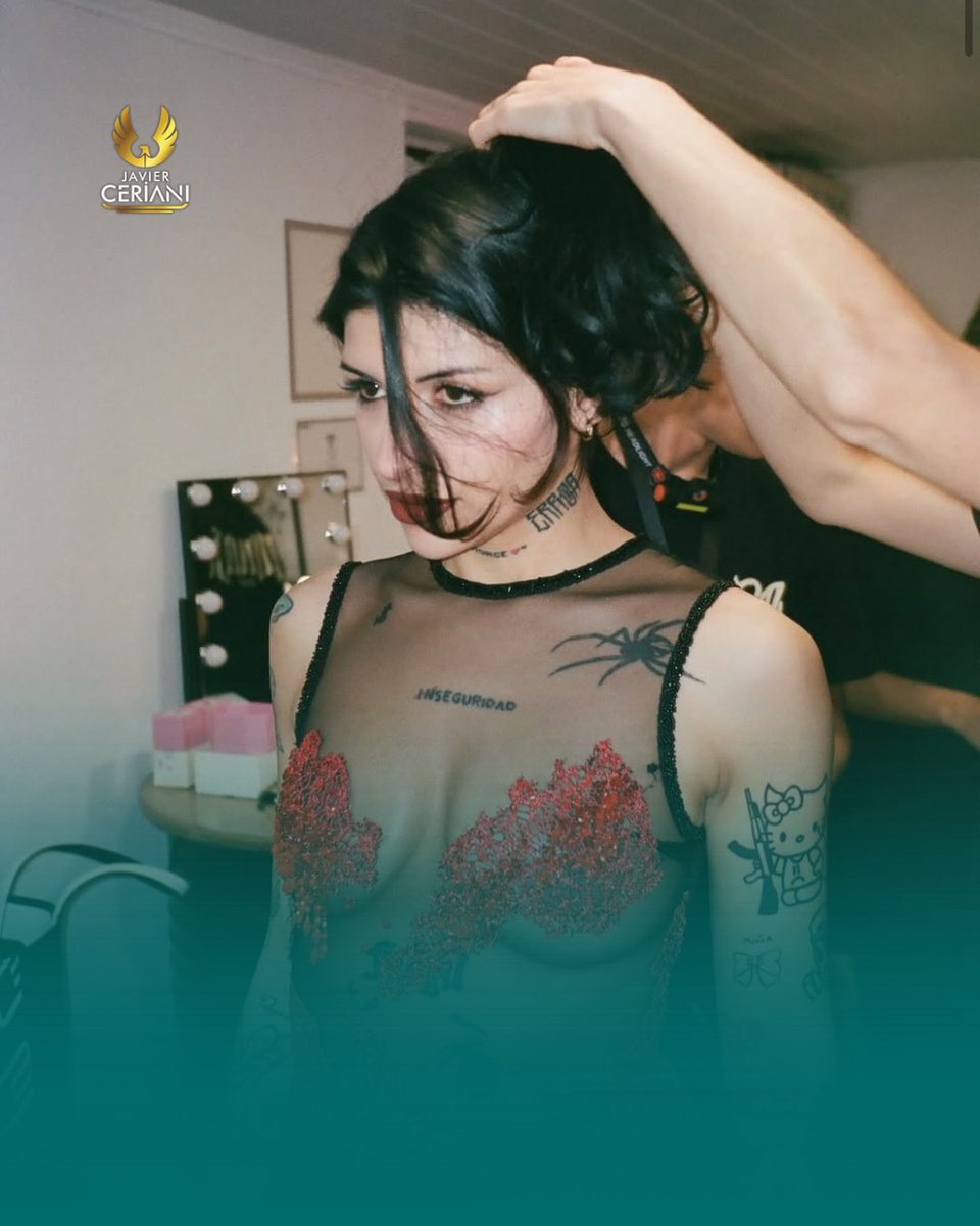 JavierCeriani's tweet image. Cazzu está imparable 🔥

Shows agotados y una gira que no deja de crecer 👀

👇 ¿En qué ciudad la van a ver?

#Cazzu #Tour #SoldOut #Música #JavierCeriani