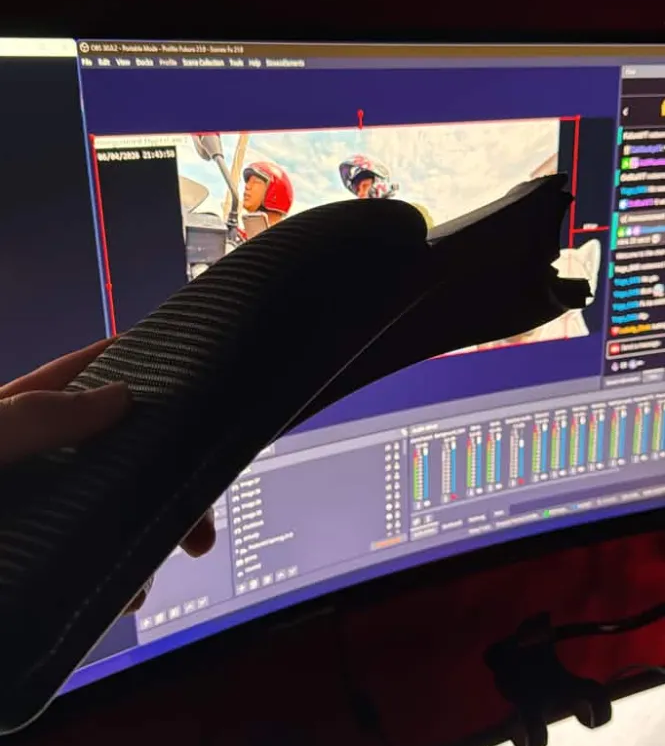 Guess who broke his chair mid stream? 
Time for a diet I guess