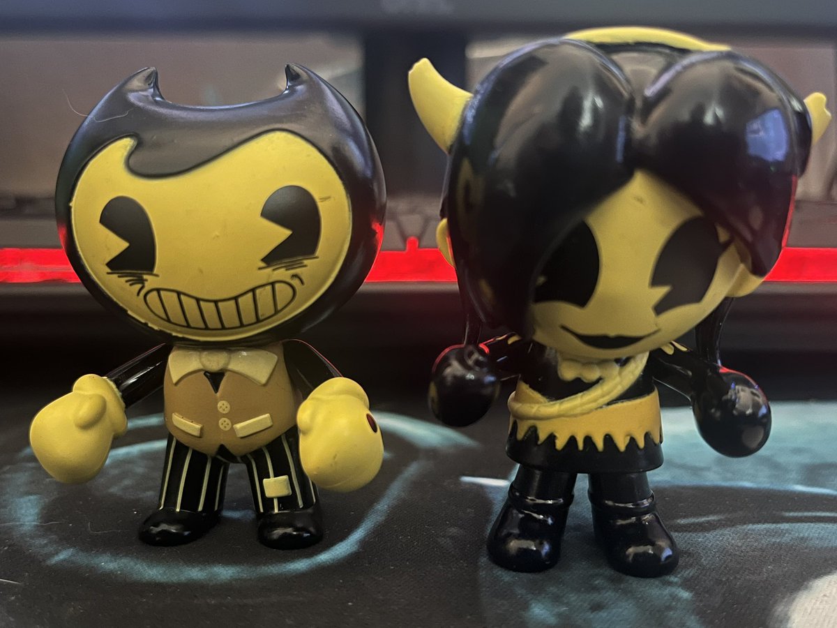 Fallout by Daylight☢️ tweet media