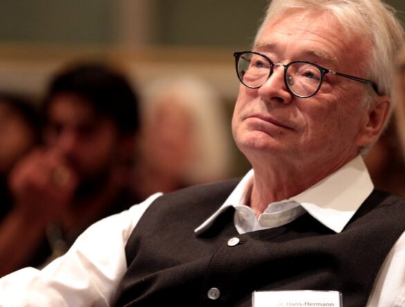 Libertario 🟨⬛ tweet media