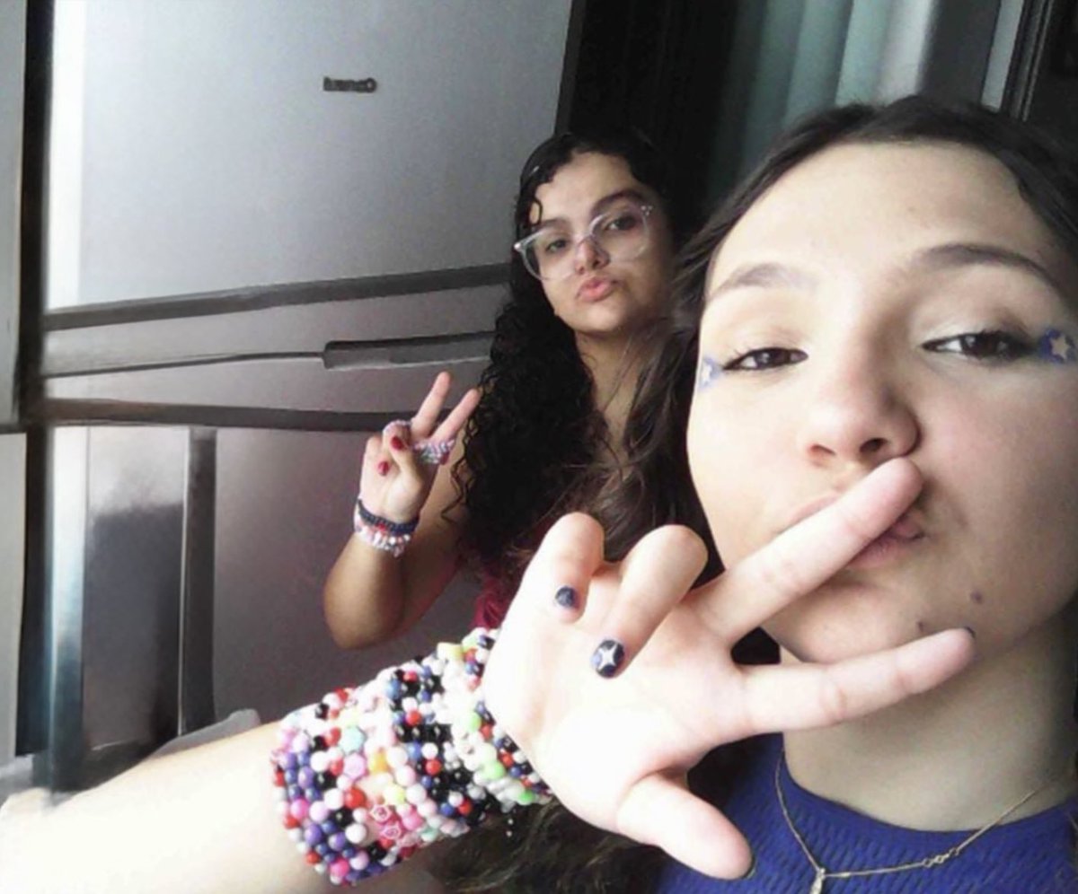 isaatofani's tweet photo. Minha bezinha❤️ https://t.co/2d8ucFT1T8