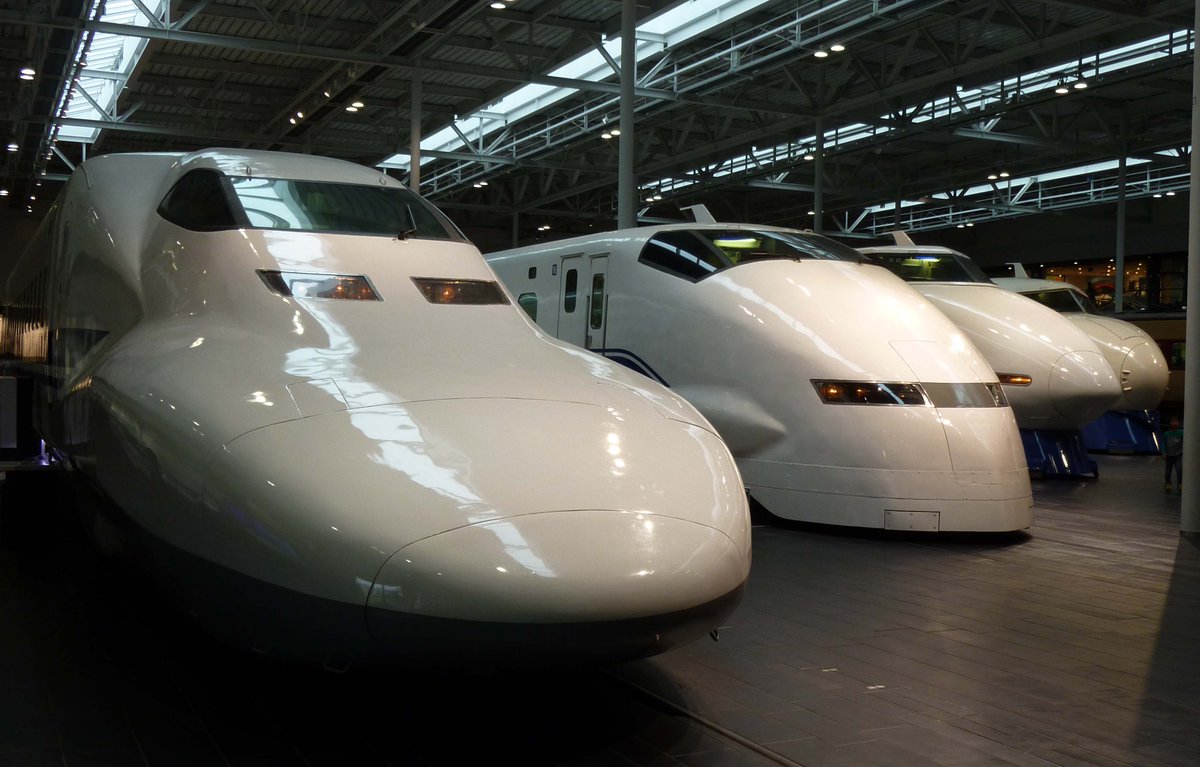 新快速マリンライナー tweet media