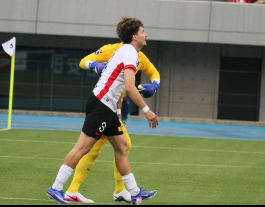 三浦みかん　🍊🍊🍊🍊✞ tweet media