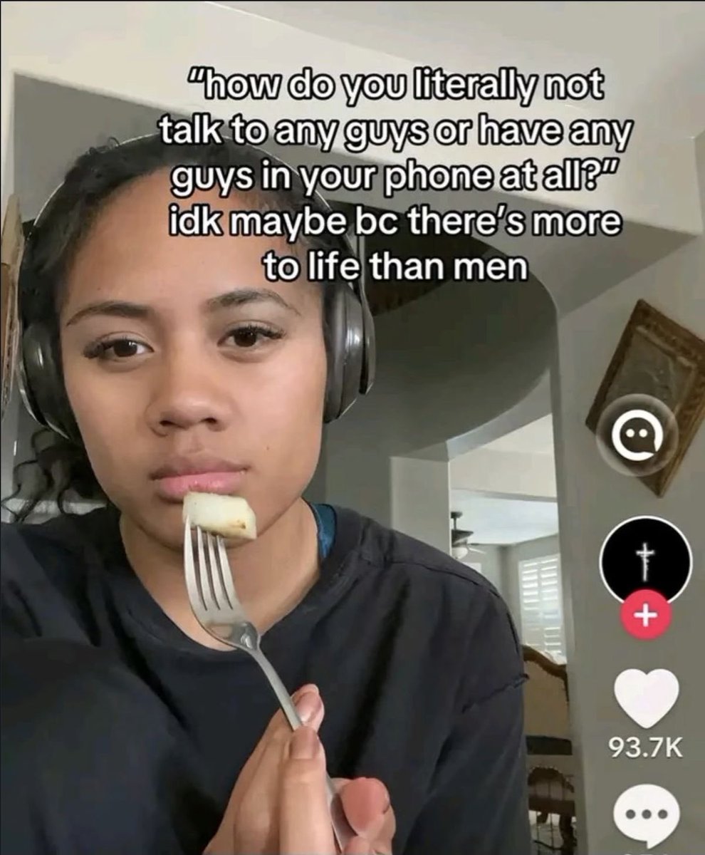 𝓑ᥫ᭡ tweet media