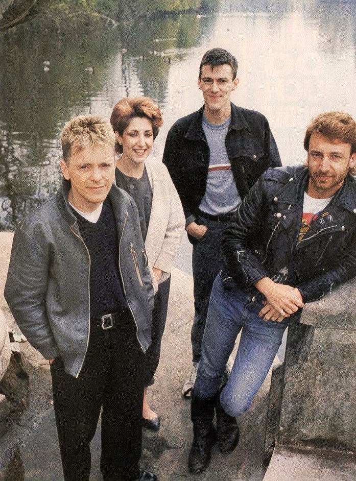 Jake (the 80s & 90s never ended in my world) Rudh tweet media