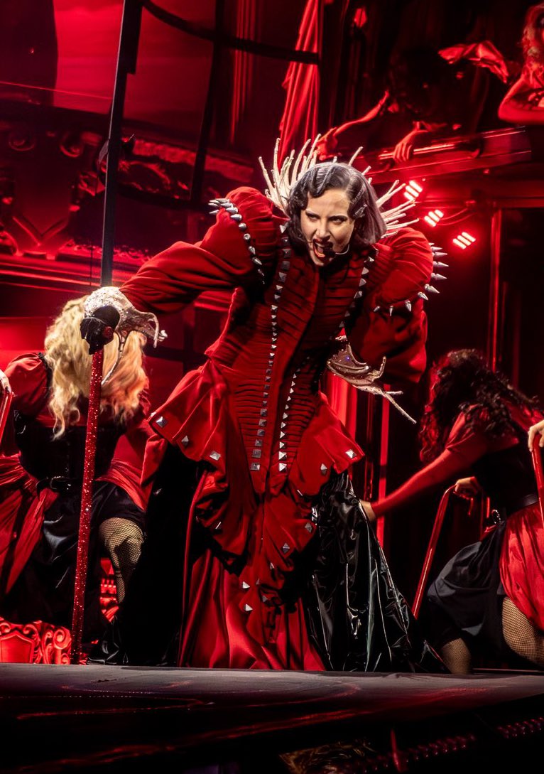 Info Lady Gaga tweet media