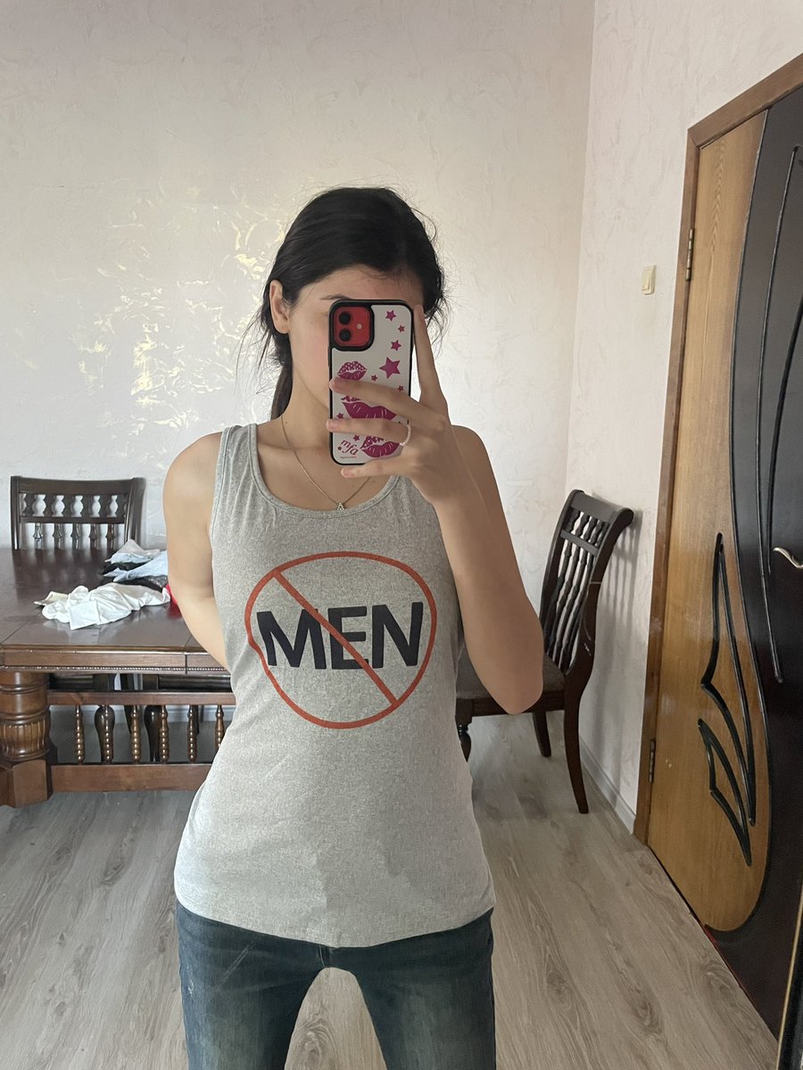 Вампирша Энн 🧛🏻♀️ tweet media