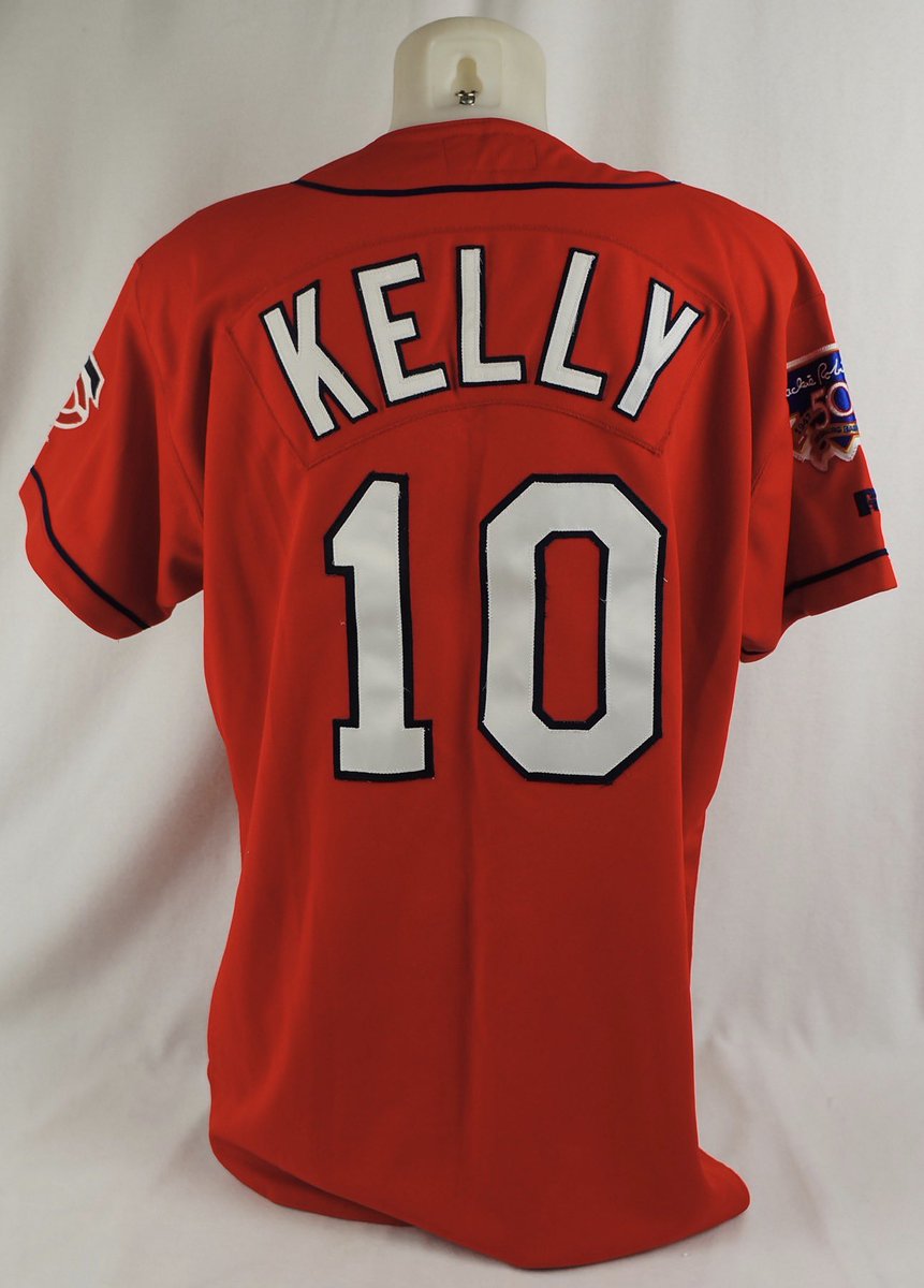 uniformcritic's tweet photo. Today in 1997 the #MNTwins debut a red jersey. It’s quickly deemed the Dairy Queen jersey and after getting blown out wearing them they are soon abandoned. https://t.co/8Lb5nbRkqS
