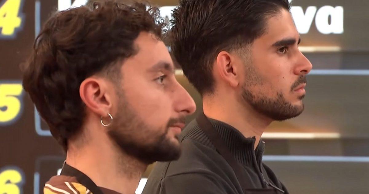 zappit.gr tweet media