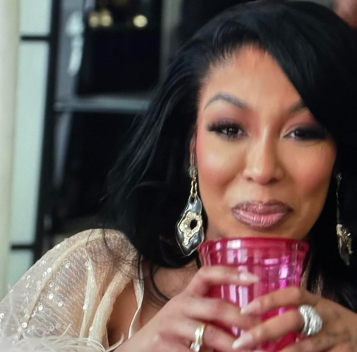 Eat That Bussy in the Hideaway 🍑 tweet media