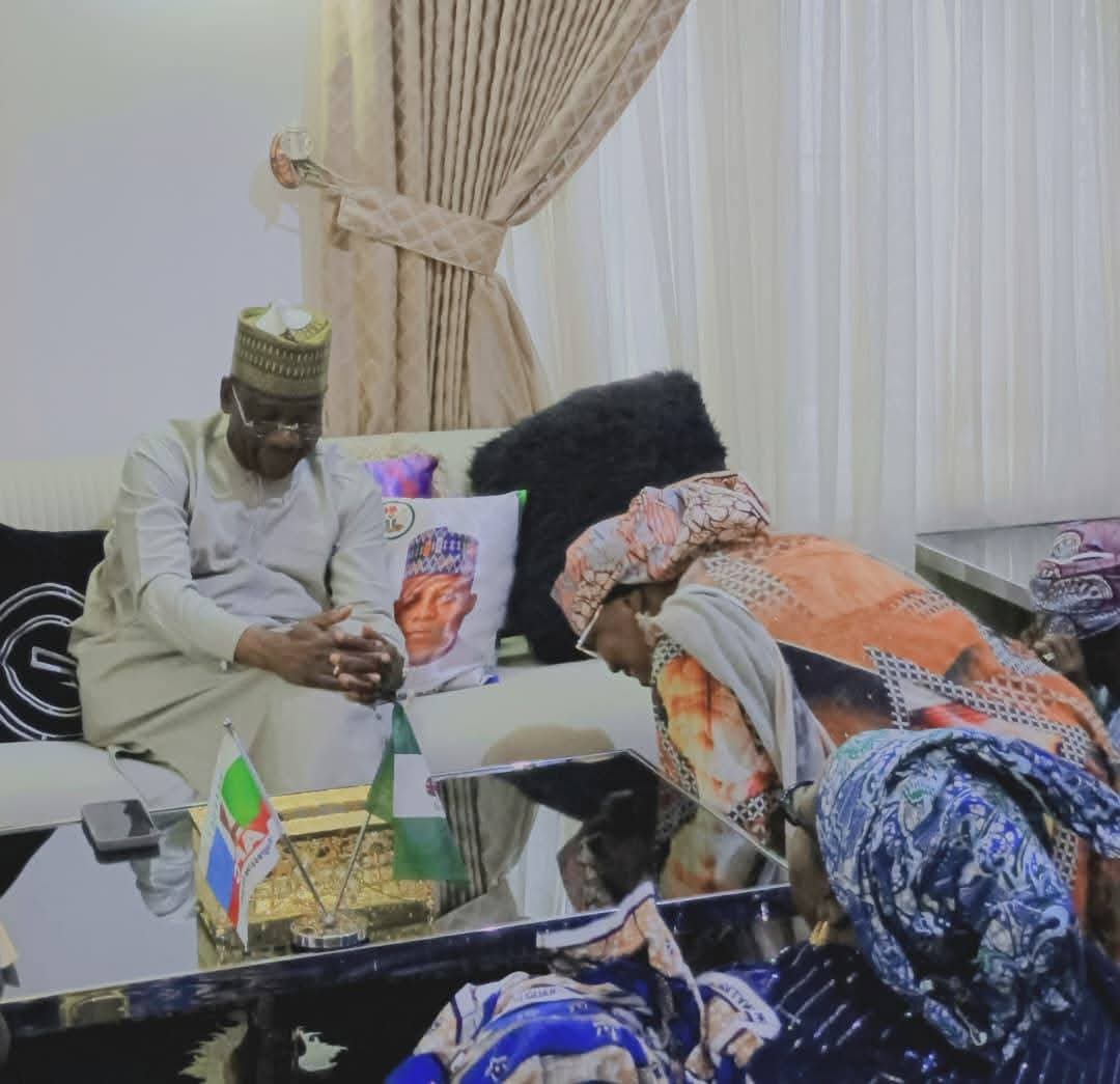 BMB1_Official's tweet photo. APC State Women Leader Leads Delegation on Congratulatory and Condolence Visits in Borno

The All Progressives Congress (APC) State Women Leader in Borno State, Hon. Hajja Zara Mohammed, on Monday led a high-powered delegation on a dual engagement comprising a congratulatory visit and a condolence visit within Maiduguri.

The delegation first paid a congratulatory visit to Hon. Ali Bukar Dalori at his residence following his emergence as the APC Deputy National Chairman (North). Speaking during the visit, Hon. Zara Mohammed expressed profound joy and pride over Dalori’s well-deserved victory, recalling the moment of his emergence in Abuja as a significant milestone for the party.

She reaffirmed her confidence in the APC’s future, offering prayers that, by the grace of Allah, the party will secure sweeping victories across all levels in the forthcoming elections.

In his response, Hon. Ali Bukar Dalori appreciated the delegation for their unwavering support and solidarity. He expressed gratitude for their continued loyalty, noting that their encouragement both during his emergence in Abuja and after has been deeply motivating. He further commended the State Women Leader and her team for their dedication and commitment to strengthening the APC.

The delegation subsequently proceeded on a condolence visit to Hon. Hajja Gana Gambo (Yana Gambo), Deputy Women Leader of Maiduguri Metropolitan Council (MMC), following the passing of her uncle, the late Bazanna Wuroma.

During the visit, Hon. Zara Mohammed conveyed heartfelt condolences, praying for Almighty Allah to forgive the deceased’s shortcomings, grant him eternal mercy, and admit him into Aljannatul Firdaus. She also prayed for the bereaved family to be granted patience, strength, and fortitude to bear the loss.

The visit concluded with reflections on faith and submission to the will of Allah, emphasizing the Islamic teaching that all souls shall return to their Creator.