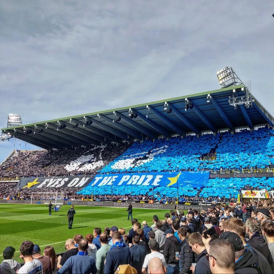 dekleine1891's tweet photo. 4-2, perfect start of the last Champions' Play-Offs ever.
(After 17 seasons FINALLY back to a normal competition)
Also the only one to take part of PlayOff 1 all 17 times ๐๐ค๐ช๐ผ
๐๐ Road to โญ๏ธโญ๏ธ๐ค๐ผ
#Tifo #TifoTime #ClubBrugge #EyesOnThePrize #PlayOffs
@ClubBrugge https://t.co/nBu86uy4eg