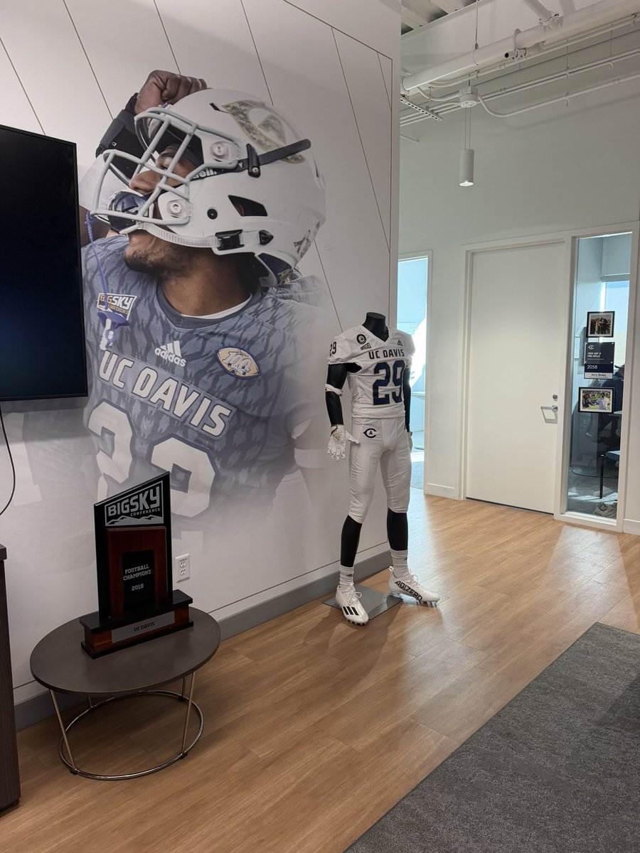 Zach Sumner tweet media