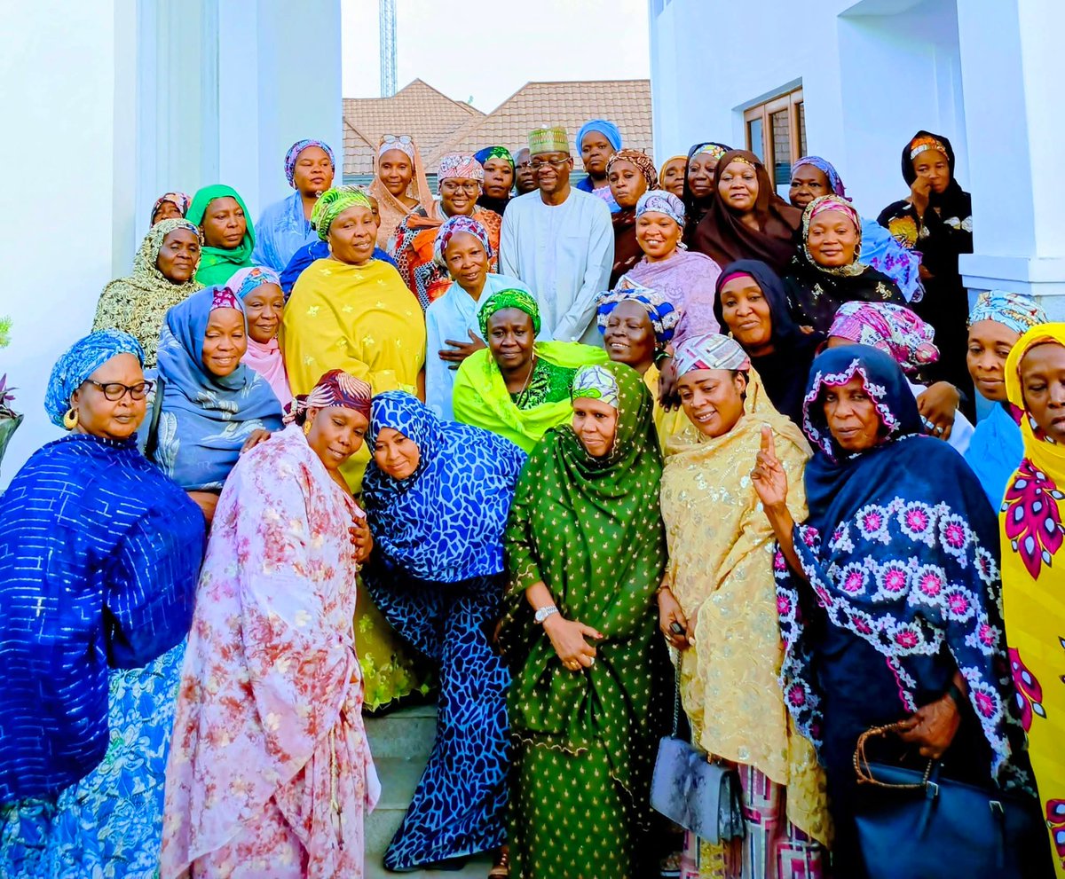 BMB1_Official's tweet photo. APC State Women Leader Leads Delegation on Congratulatory and Condolence Visits in Borno

The All Progressives Congress (APC) State Women Leader in Borno State, Hon. Hajja Zara Mohammed, on Monday led a high-powered delegation on a dual engagement comprising a congratulatory visit and a condolence visit within Maiduguri.

The delegation first paid a congratulatory visit to Hon. Ali Bukar Dalori at his residence following his emergence as the APC Deputy National Chairman (North). Speaking during the visit, Hon. Zara Mohammed expressed profound joy and pride over Dalori’s well-deserved victory, recalling the moment of his emergence in Abuja as a significant milestone for the party.

She reaffirmed her confidence in the APC’s future, offering prayers that, by the grace of Allah, the party will secure sweeping victories across all levels in the forthcoming elections.

In his response, Hon. Ali Bukar Dalori appreciated the delegation for their unwavering support and solidarity. He expressed gratitude for their continued loyalty, noting that their encouragement both during his emergence in Abuja and after has been deeply motivating. He further commended the State Women Leader and her team for their dedication and commitment to strengthening the APC.

The delegation subsequently proceeded on a condolence visit to Hon. Hajja Gana Gambo (Yana Gambo), Deputy Women Leader of Maiduguri Metropolitan Council (MMC), following the passing of her uncle, the late Bazanna Wuroma.

During the visit, Hon. Zara Mohammed conveyed heartfelt condolences, praying for Almighty Allah to forgive the deceased’s shortcomings, grant him eternal mercy, and admit him into Aljannatul Firdaus. She also prayed for the bereaved family to be granted patience, strength, and fortitude to bear the loss.

The visit concluded with reflections on faith and submission to the will of Allah, emphasizing the Islamic teaching that all souls shall return to their Creator.
