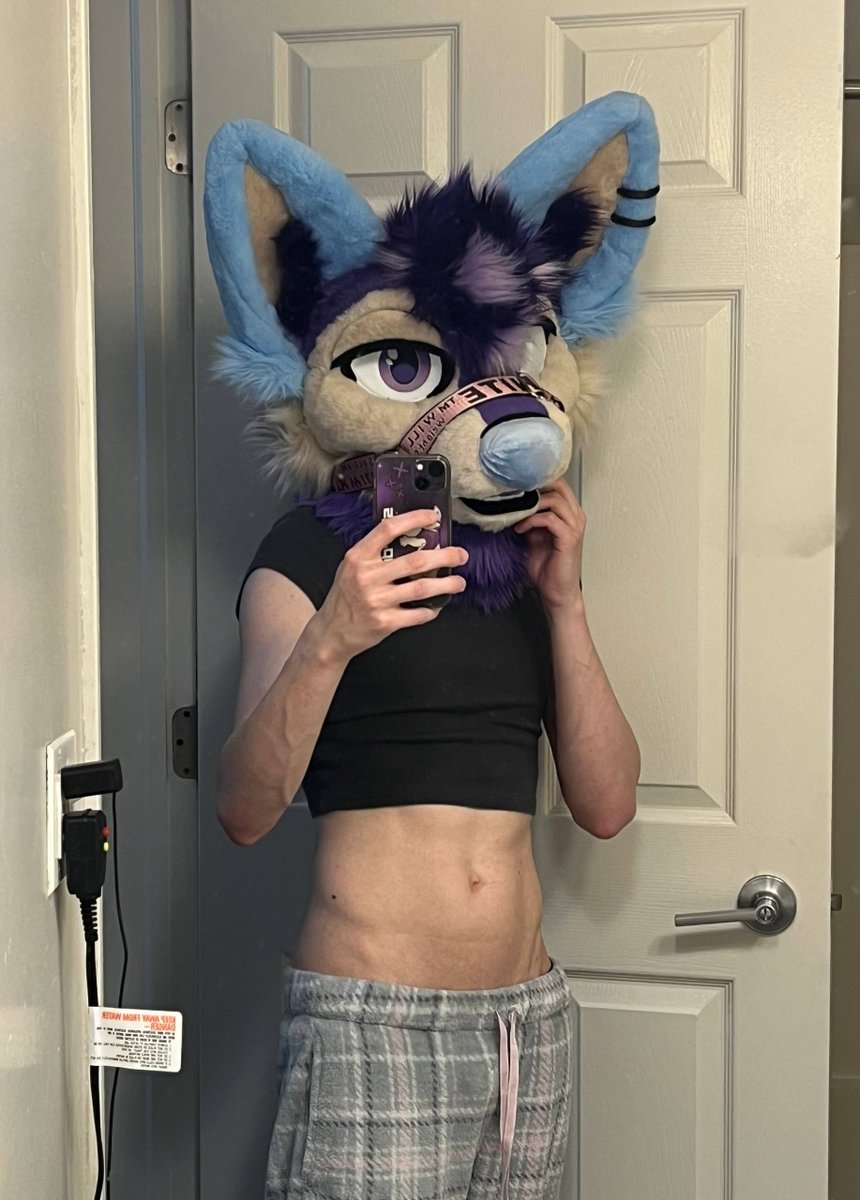 Shy🔜 FANG, FWA tweet media