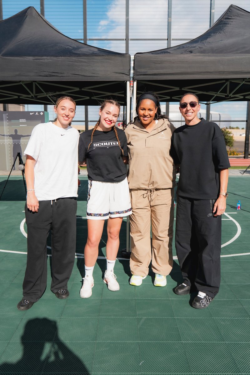 DICK'S Sporting Goods tweet media