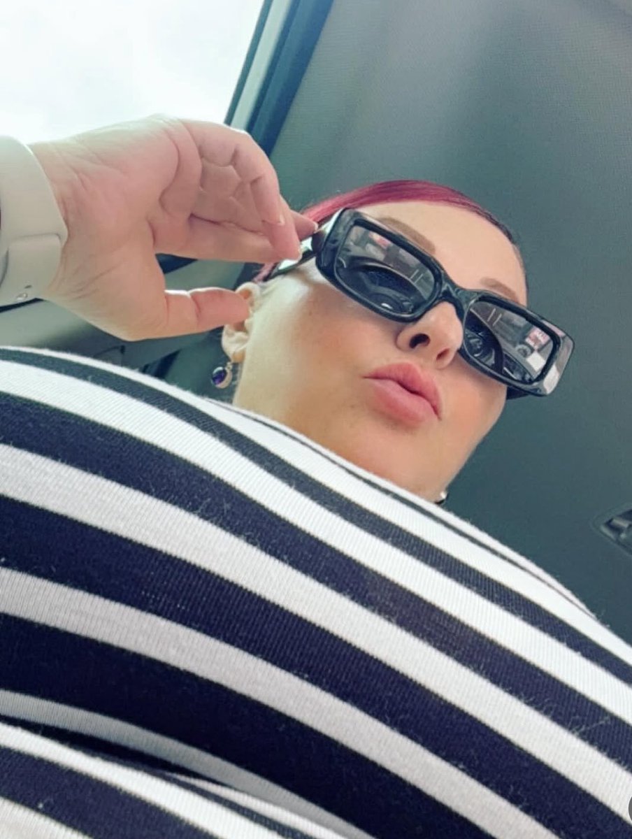 Mummyk001's tweet photo. I hope you’ll are having a wonderful day and let’s vibes together on my telegram link https://t.co/frsTmTaBtN