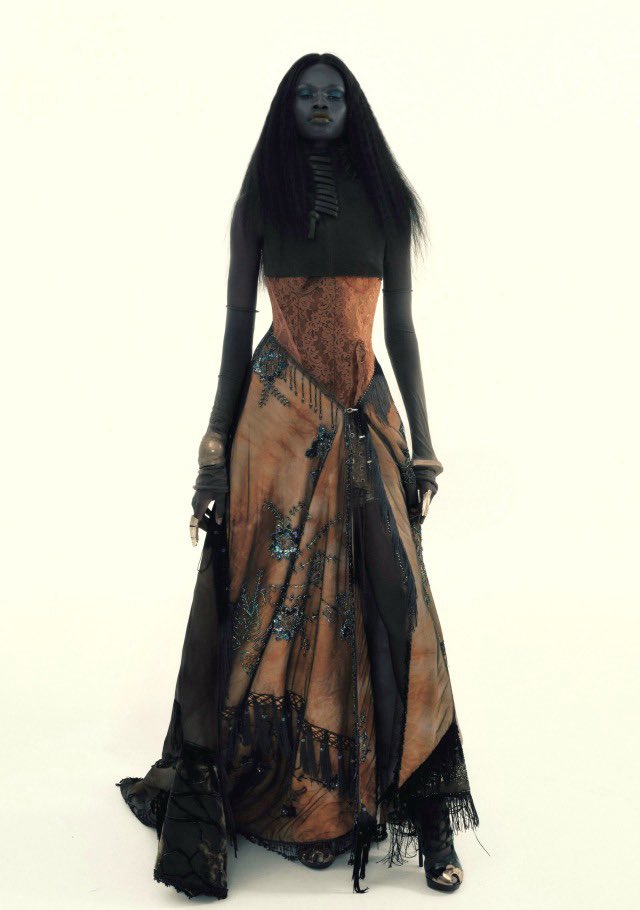 Mary Ukech by Bohdan Bohdanov
styled by kevin hella lanoy
Silhouette Magazine (Spring 2026)