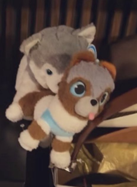 karla✨ tweet media