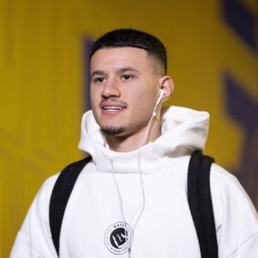 كرنوف الزعيم tweet media