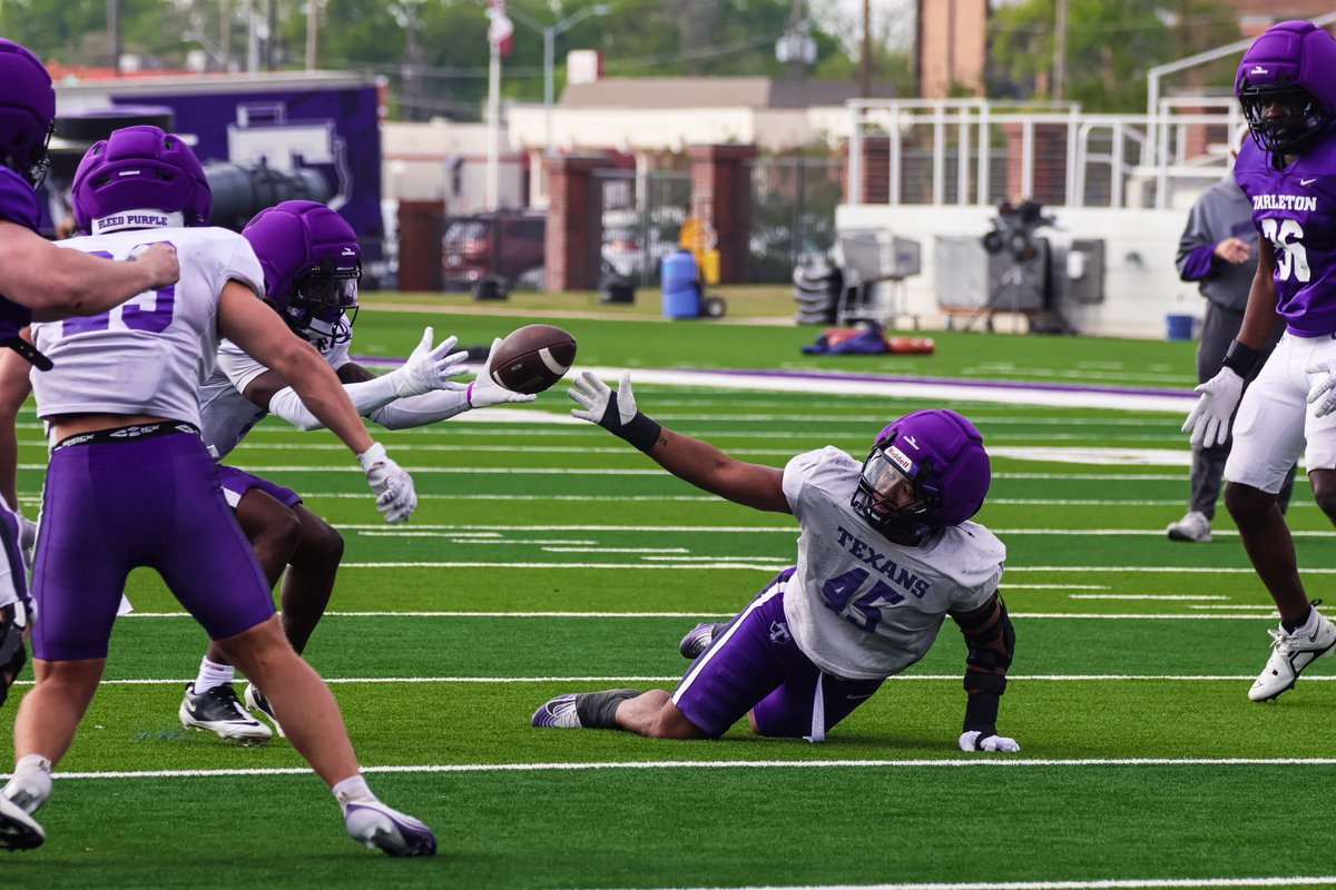 TarletonFB's tweet photo. Game Week Prep 😈 https://t.co/owJRSxmo1f