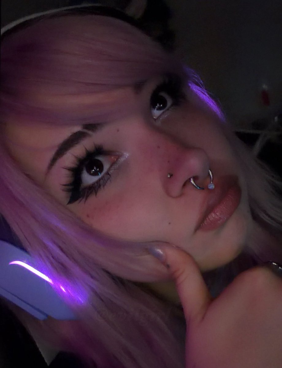 Emo (@gloomybear) / Posts / X