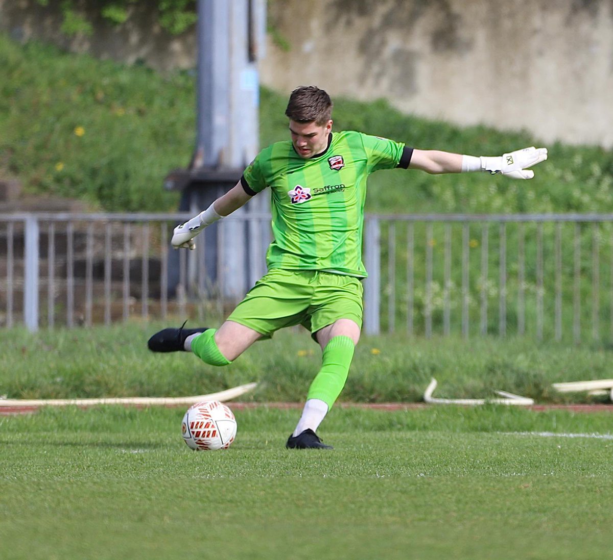 Saturday’s match at Ilford marked goalkeeper <a href="/Georgecoton1/">George</a>’s 50th appearance in a Bloods shirt!

George, 18, is a real favourite at the Lane and proved his worth today with some stunning stops to keep a clean sheet 🧤🩸

#upthebloods