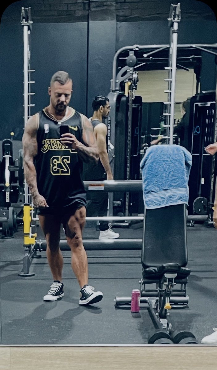 MrForgotten🏴‍☠️ tweet media