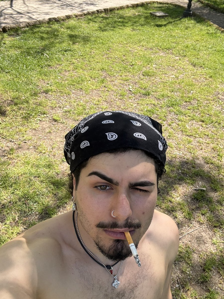 vxncx mus!c tweet media