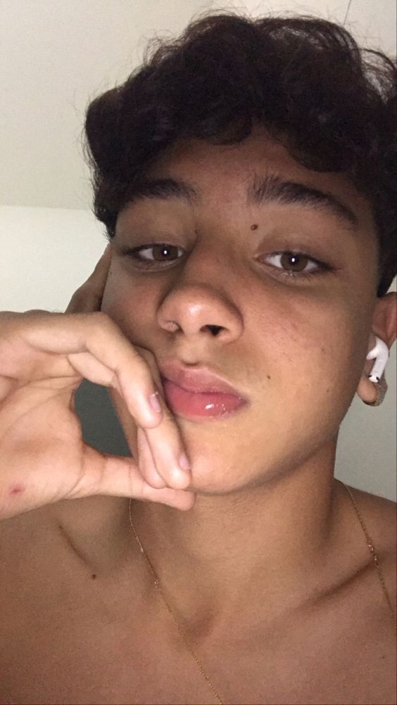 Harper SmithX tweet media