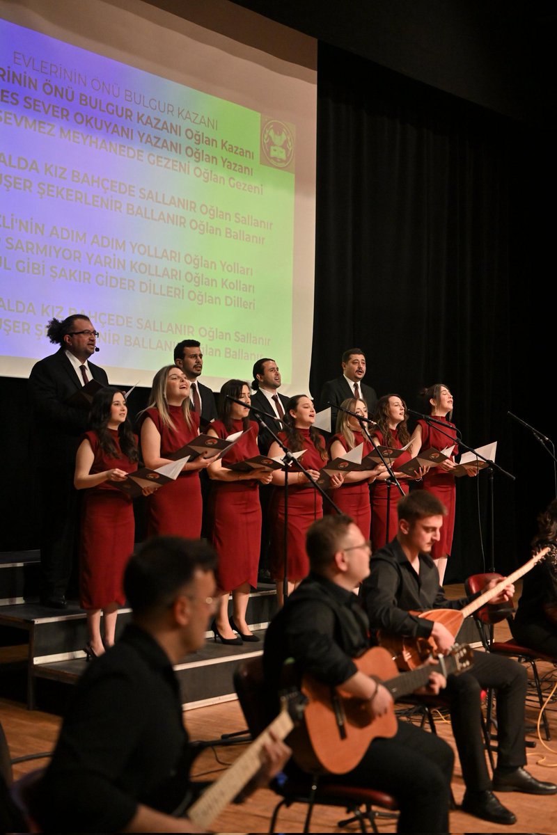 OrduBaro's tweet photo. Baromuz avukatlarından oluşan Müzik Topluluğumuzla, Yağmur Dilay HEKİM yönetiminde, Türk Halk Müziği konserimizi müzikseverlerle buluşturduk.Konserimizde teşrifleri ile bizleri onurlandıran müziksever misafirlerimize teşekkür eder, saygılarımızı sunarız. https://t.co/Ac34zH8jMH