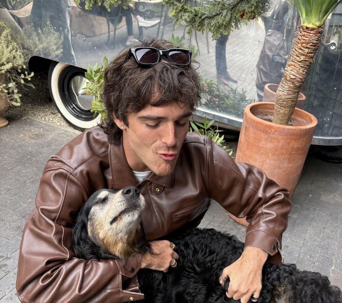 aileen ❦ tweet media