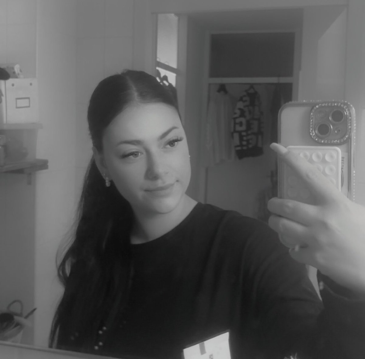 Jullie losers hebben maar 1 doel en dat is mij tevreden houden, dus bij deze: morgen nieuwe set nagels!😈

'nagels' at tikkie.me/pay/j31a2duc34…

Findomnl feetworship humanATM