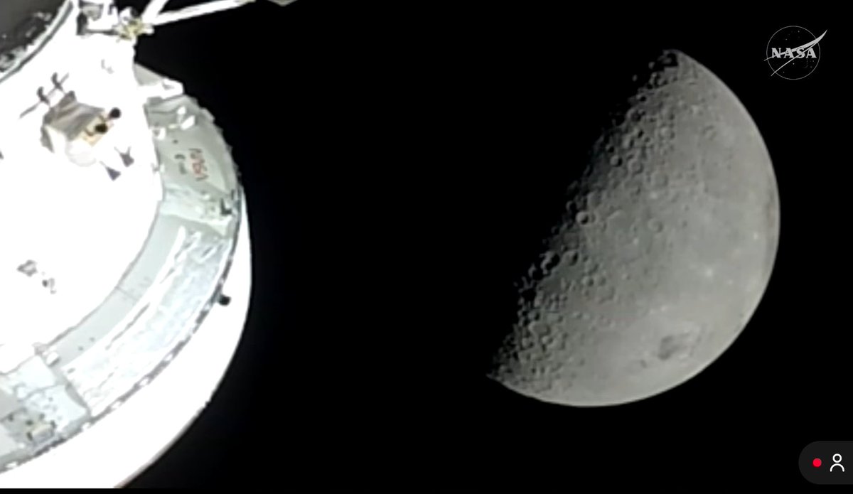 Spacey 🪐 tweet media